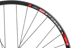 Roue Urban Shutter Precision Disc Center Lock 28" -Vélos Pièces Magasin 174632