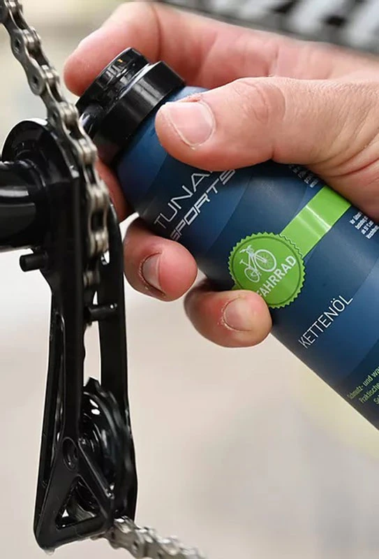 Huile De Chaîne 2 Huile De Chaîne – Image 2